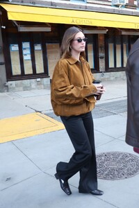 hailey-bieber-masters-winter-luxe-the-row-meets-rhode-in-nyc-coffee-run-7.jpg