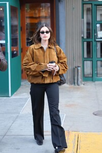 hailey-bieber-masters-winter-luxe-the-row-meets-rhode-in-nyc-coffee-run-8.jpg