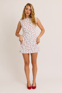 id5261_white-red_floral_1_ (1).jpg