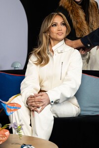 jennifer-lopez-at-indiewire-studio-sundance-2025-01.26.2025-9.jpg