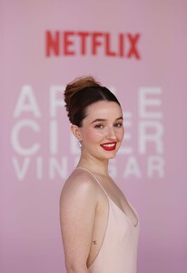 kaitlyn-dever-attends-apple-cider-vinegar-world-premiere-in-sydney-03.02.2025-1.jpg