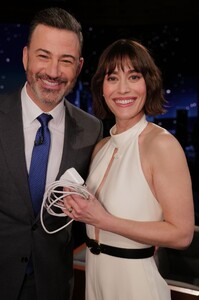 lizzy-caplan-at-jimmy-kimmel-live-02-11-2025-2.jpg