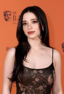 mikey-madison-stuns-at-bafta-nominees-party-in-chanel-9.jpg