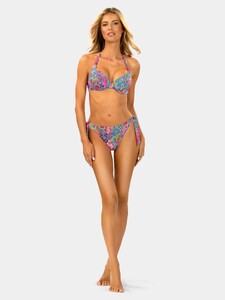 rozowe-bikini-wiazany-biustonosz-kapielowy-push-up-paisley-FG11-899-modelka1.jpg