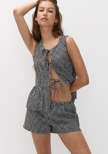 saskia-shorts_fairfax-gingham_23986___9253493e04924e1698de64a74863e232.jpg