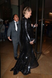 sharon-stone-arrives-at-the-38th-american-cinematheque-awards-12.06.2024-2.jpg