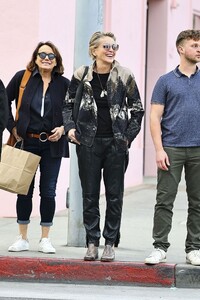sharon-stone-enjoys-casual-walk-in-beverly-hills-12.11.2024-2.jpg