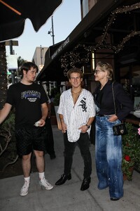sharon-stone-out-in-beverly-hills-08-10-2024-1.jpg