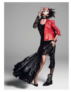vogue-paris-2013-aout-133.thumb.png.f36867999127c24c1b2d36d89a4f3c35.png