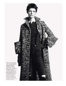 vogue-paris-2013-aout-160.thumb.png.43bedc65d9e10219f4e0c37f2a300a94.png
