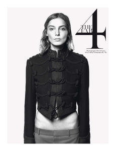 vogue-paris-2013-aout-177.thumb.png.4d34cbf7bfc992cd07f65062be9416b5.png
