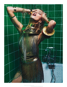 vogue-paris-2013-mars-316.thumb.png.b801543d631cfd097b386d0551ed4d32.png