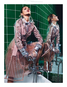 vogue-paris-2013-mars-320.thumb.png.a3544422cf623315e8a2dd6c2ac2ef81.png