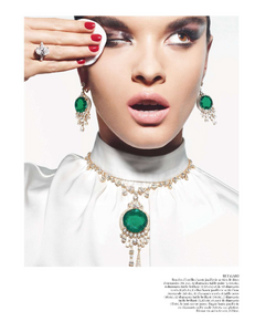 vogue-paris-2013-octobre-293.thumb.png.c27d19e30f2c92e1302bee8c22236061.png