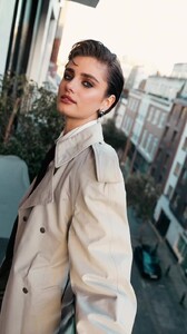 [2025.02.27] crfashionbook_DGl5CTgxZ9O.jpg