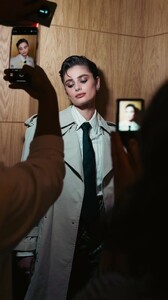 [2025.02.27] crfashionbook_DGl5CTgxZ9O5.jpg