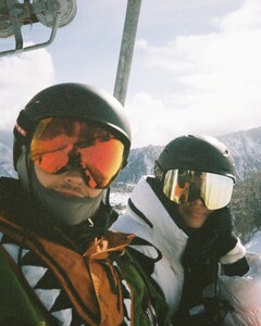 [2025.03.01] sarasampaio_482145765_18495356836058288_5496703679866355916_n.jpg