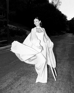 [2025.03.01] victoriajustice_482486665_18579903592006824_4364287868533057159_n.jpg