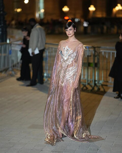 [2025.03.04] taylorhilluniverse_482731637_17899139136149121_3307579681814783463_n.jpg