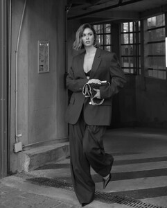 [2025.03.08] carmellarose_482783088_18497411233035727_4056208239209259031_n.jpg