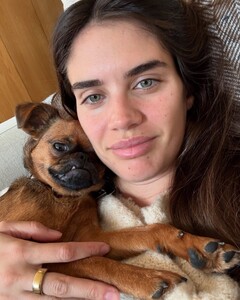 [2025.03.08] sarasampaio_483287475_18496718401058288_6191835115043859296_n.jpg