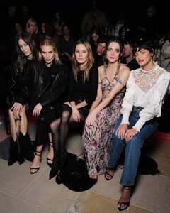 [2025.03.08] taylor_hill_483201842_18495476743024492_1105230283793186207_n.jpg