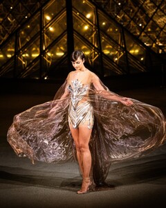 [2025.03.11] taylor_hill-enzoply_482683794_18347241004197921_1438689293141849158_n.jpg