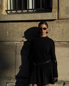 [2025.03.12] carmellarose_483389138_18498300232035727_5215409094754376659_n.jpg