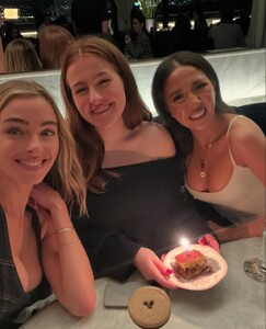 [2025.03.17] elizabethcturner_484984805_18491743927052750_5023216599735488594_n.jpg