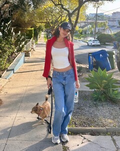 [2025.03.20] msgigiparis_485224794_18489281875007726_8573124257441856393_n.jpg