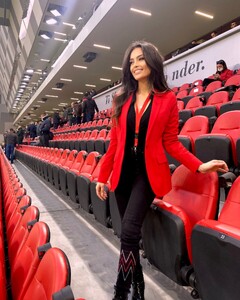 [2025.03.21] evamurati_485593177_18499074031021260_3518202773757011938_n.jpg