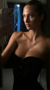 [2025.03.21] lindsaydemyan_3593056262768236984.jpg