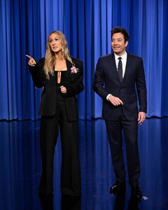 [2025.03.24] fallontonightbts_486039877_17997463796773542_533263615409546309_n.jpg