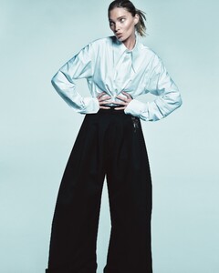 [2025.03.25] hoskelsa_486221859_18494399488010569_6049847790730654458_n.jpg