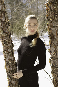 573908824_amanda-seyfried-thr-embed-2025.jpg