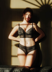 6531109621662baed1bb6bd7_AnnaP2_Miah (4).jpg