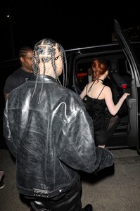 67c0c79b68d2ee0ada336504_Madelaine Petsch Tyga car.jpg