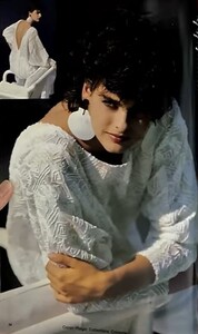 ELEGANCE Francia06 1985.jpg