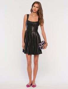 Heartloom_00394_249dk2a_lilou_dress_A_front.jpg