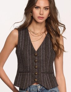Heartloom_10837_247uz3b_britta_vest_A_front.jpg