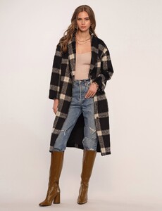 Heartloom_10929_23xu91b_angie_coat_A_front.jpg