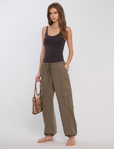 Heartloom_13279_240r55b_aviva_pant_A_front.jpg