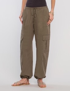 Heartloom_13279_240r55b_aviva_pant_B_front.jpg
