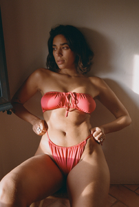 Nenes_maillot_bas_tanga_pauline_cerise_4.png