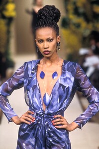 amalia s00ysl-HC-100d.jpg