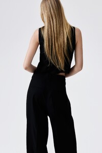 download - 2025-03-10T112756.369.jpg