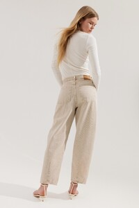 download - 2025-03-17T123718.210.jpg