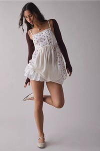 download - 2025-03-23T111444.618.jpg