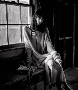 jamie-bochert-by-christian-macdonald-for-wsj-magazine-february-2015-3.thumb.jpg.4ecff9e4e05114dc124359ffa664b903.jpg