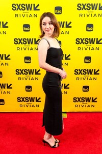 kaitlyn-dever-at-sxsw-the-last-of-us-panel-03.08.2025-2.jpg